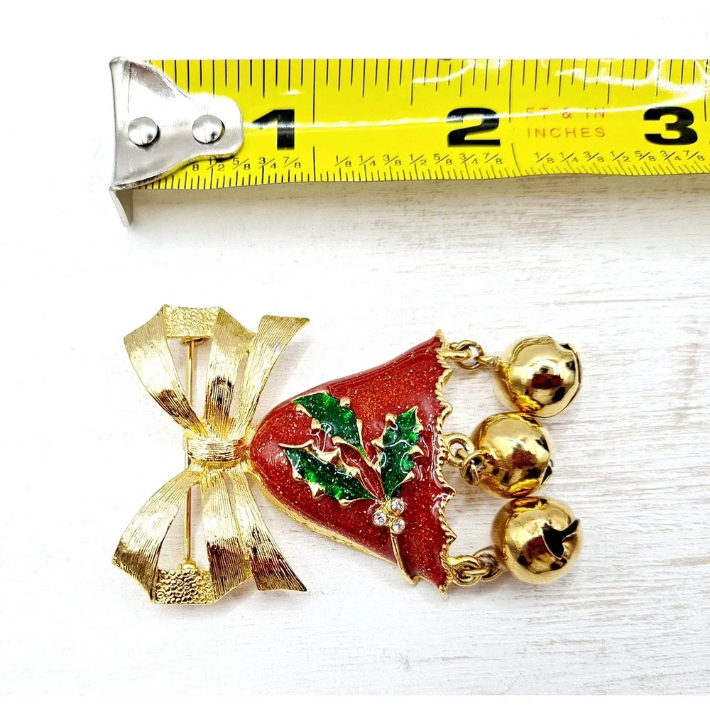 Vintage Christmas Bell Bow Brooch – Goldtone Glitter Enamel Holiday Pin